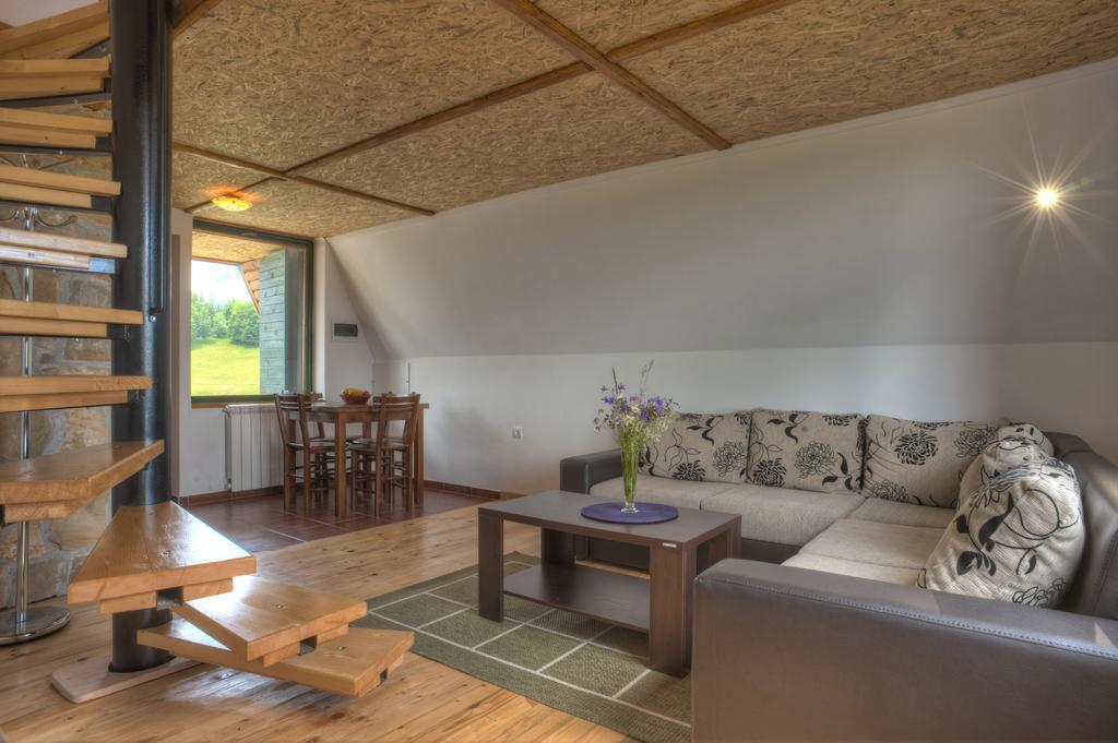 Apartmani I Restoran Sljeme Žabljak Dış mekan fotoğraf