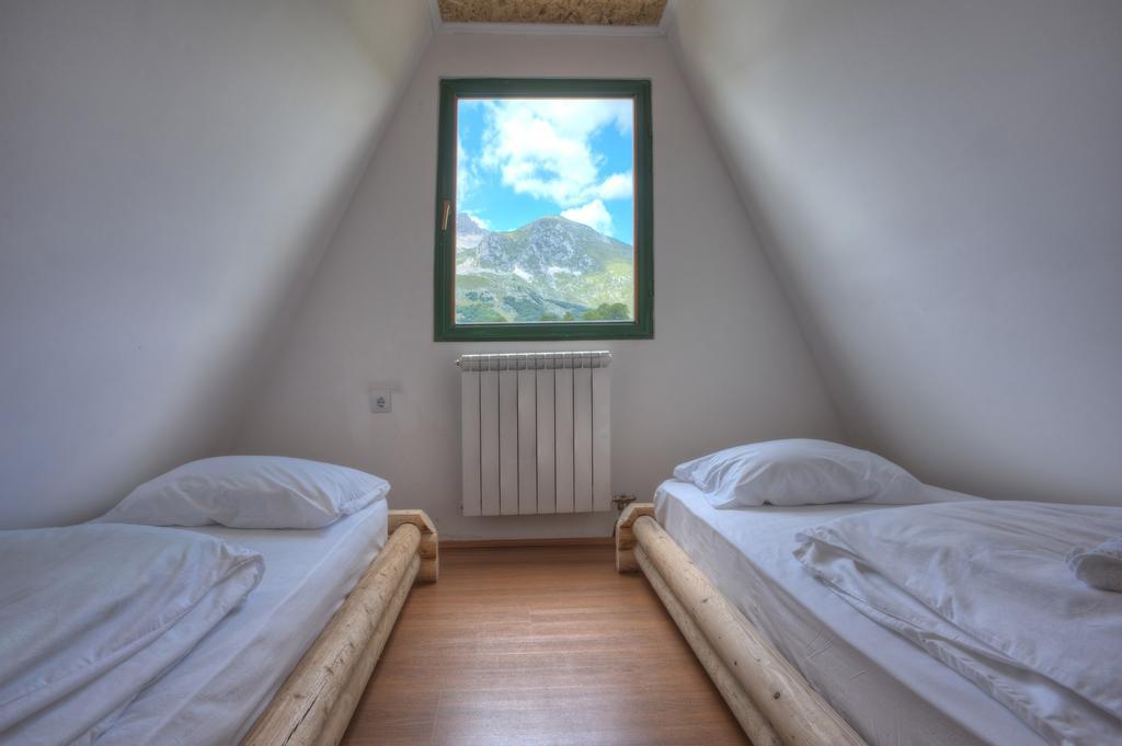 Apartmani I Restoran Sljeme Žabljak Dış mekan fotoğraf